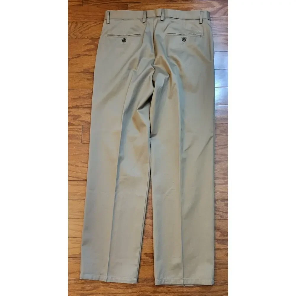 DOCKERS Signature Khaki D3 Classic Fit Pants / Slacks Men's Size 34 X 33